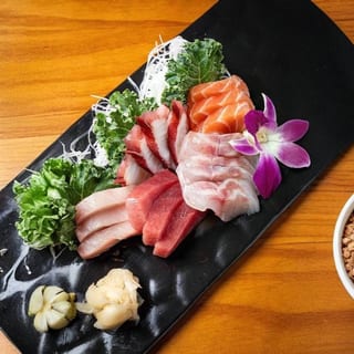 Sashimi Combo A