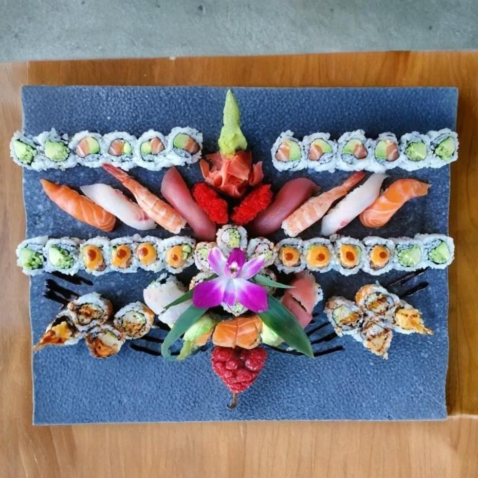 Special Platter (56 pieces).