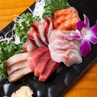 Sashimi Combo B