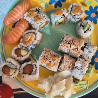 Tuna Avocado roll